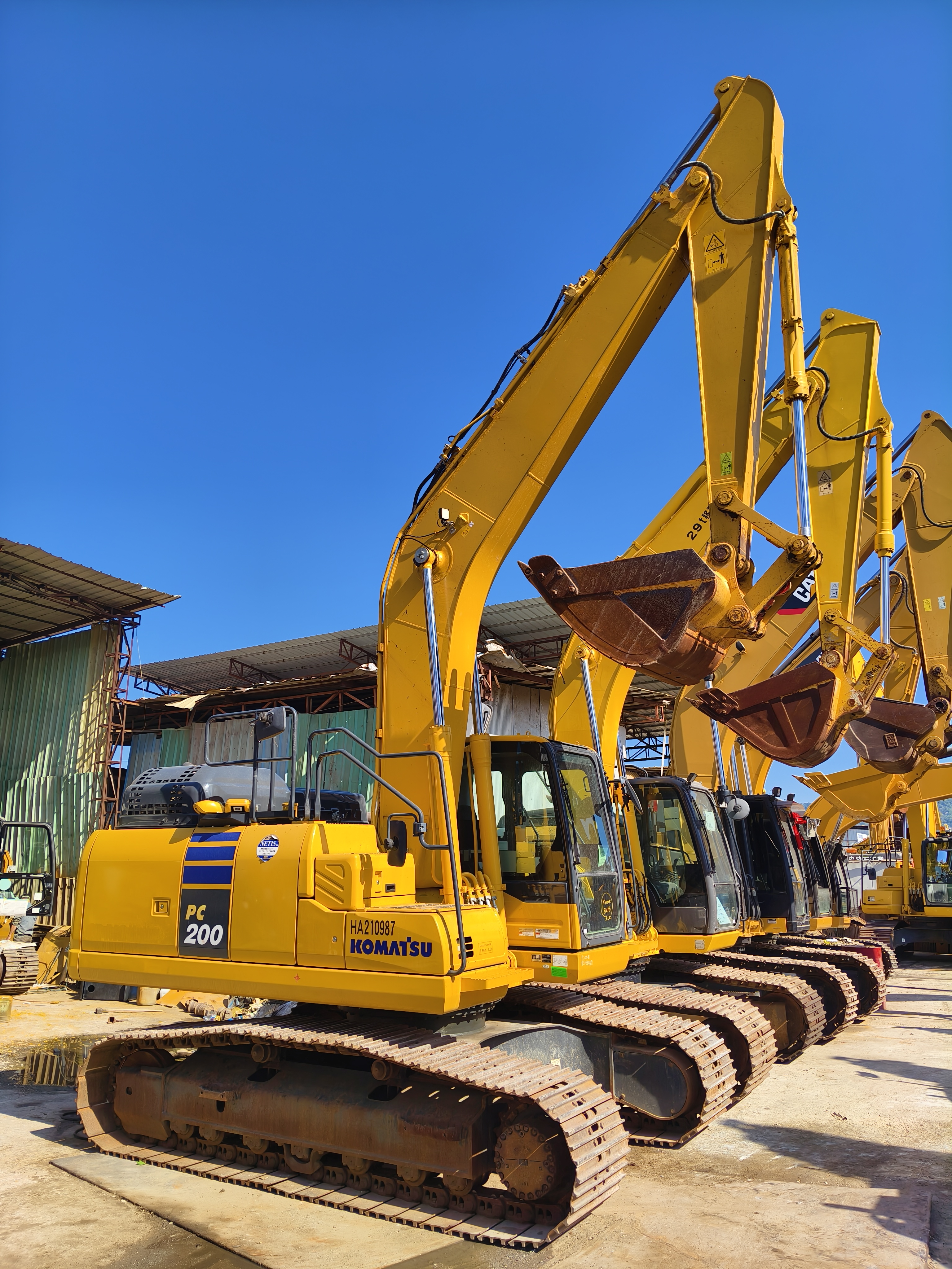 Komatsu PC200-8 PC200-11 クイックヒッチ付き 1ac74d53e00e45d68400295cf2a5f0