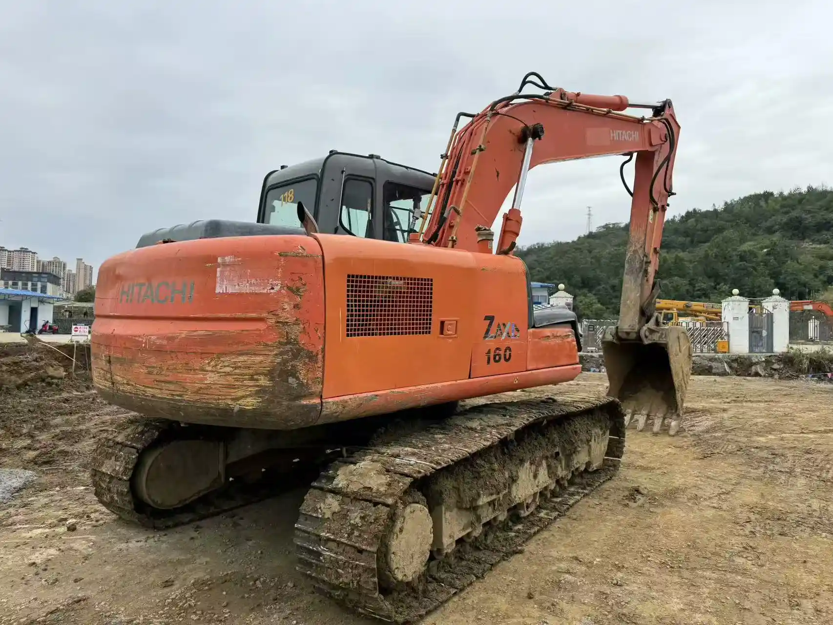 2010 Hitachi ZX120 Ekskavatör