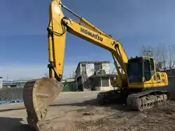 MechLink:2020 Komatsu PC220-8MO Excavatrice