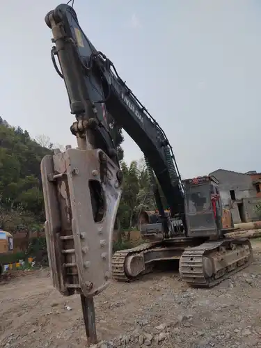 MechLink:2021 HYUNDAI R550LVS ម៉ាស៊ីនជីក