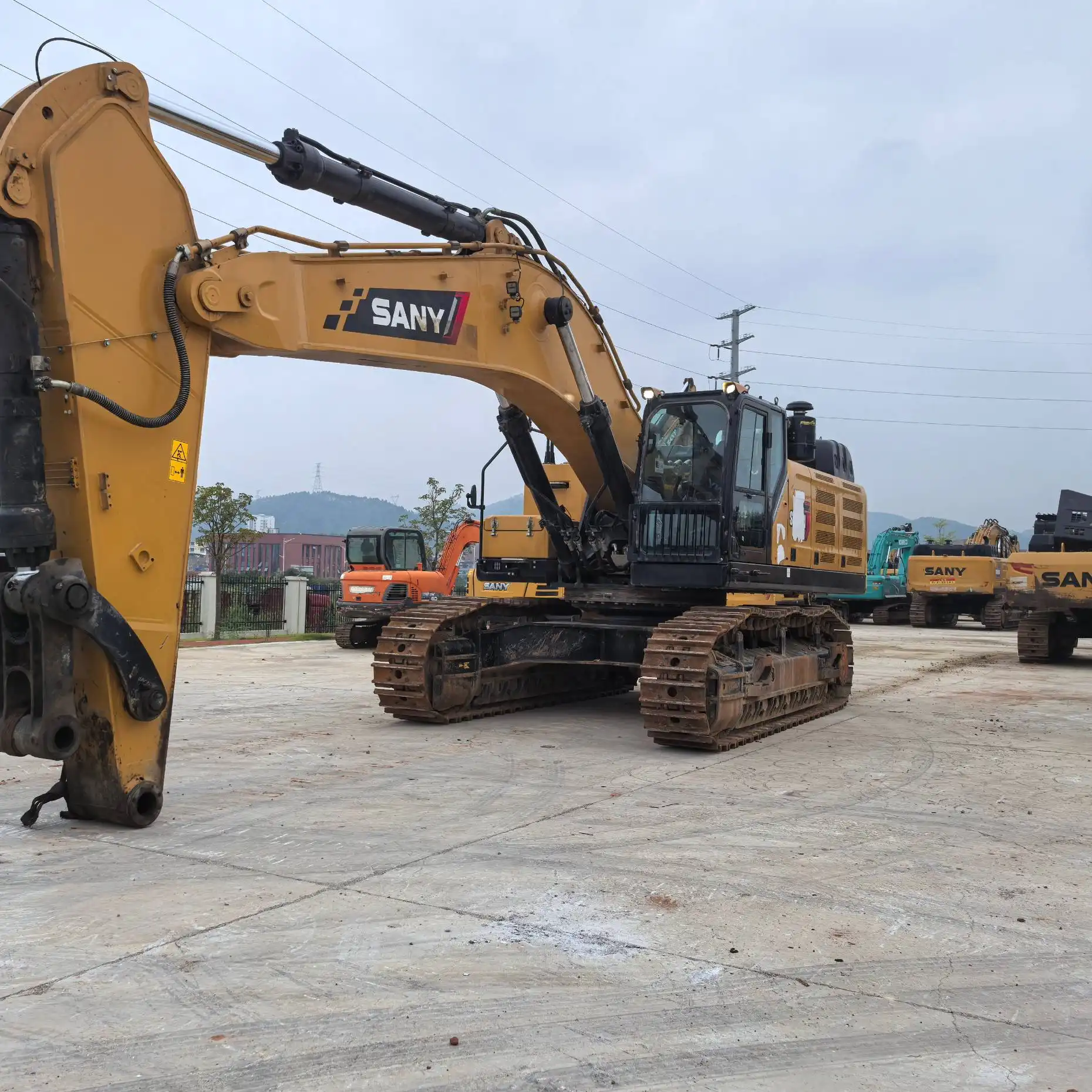 MechLink:2023 Sany SY650H Excavator