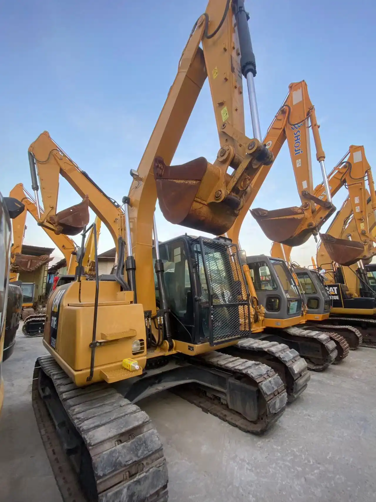 MechLink | 2017 Caterpillar 311FLRR Bagger