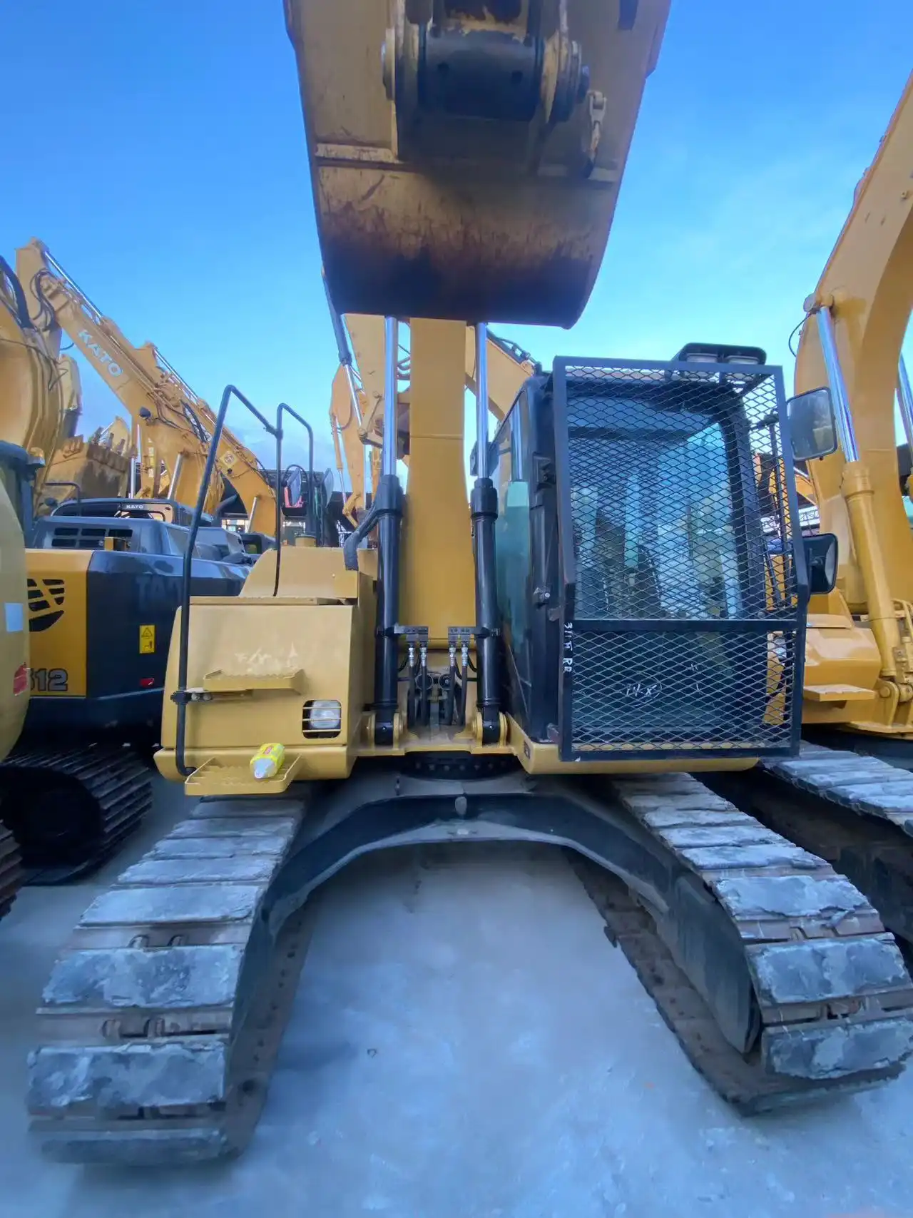 MechLink | 2017 Caterpillar 311FLRR Bagger