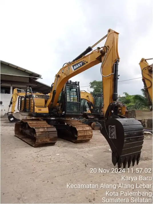 MechLink | 2021 Sany SY135F Excavadora