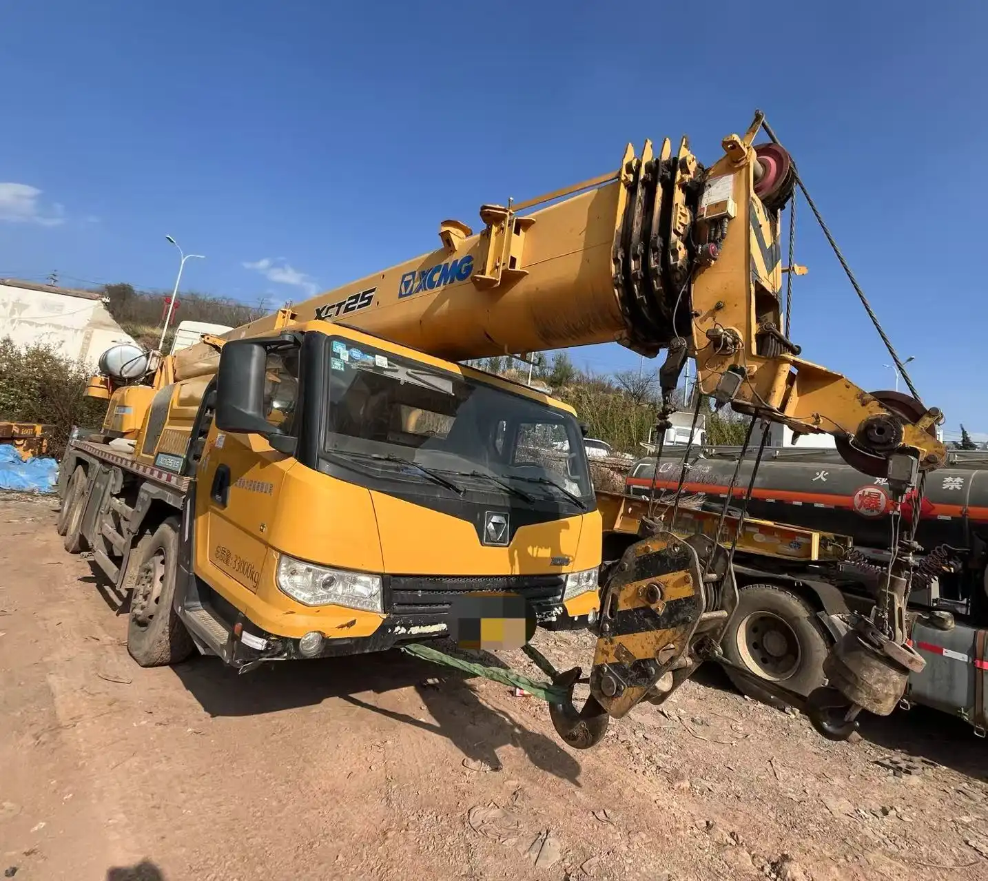 MechLink | 2017 XCMG XCT25L5 25t Truck Crane