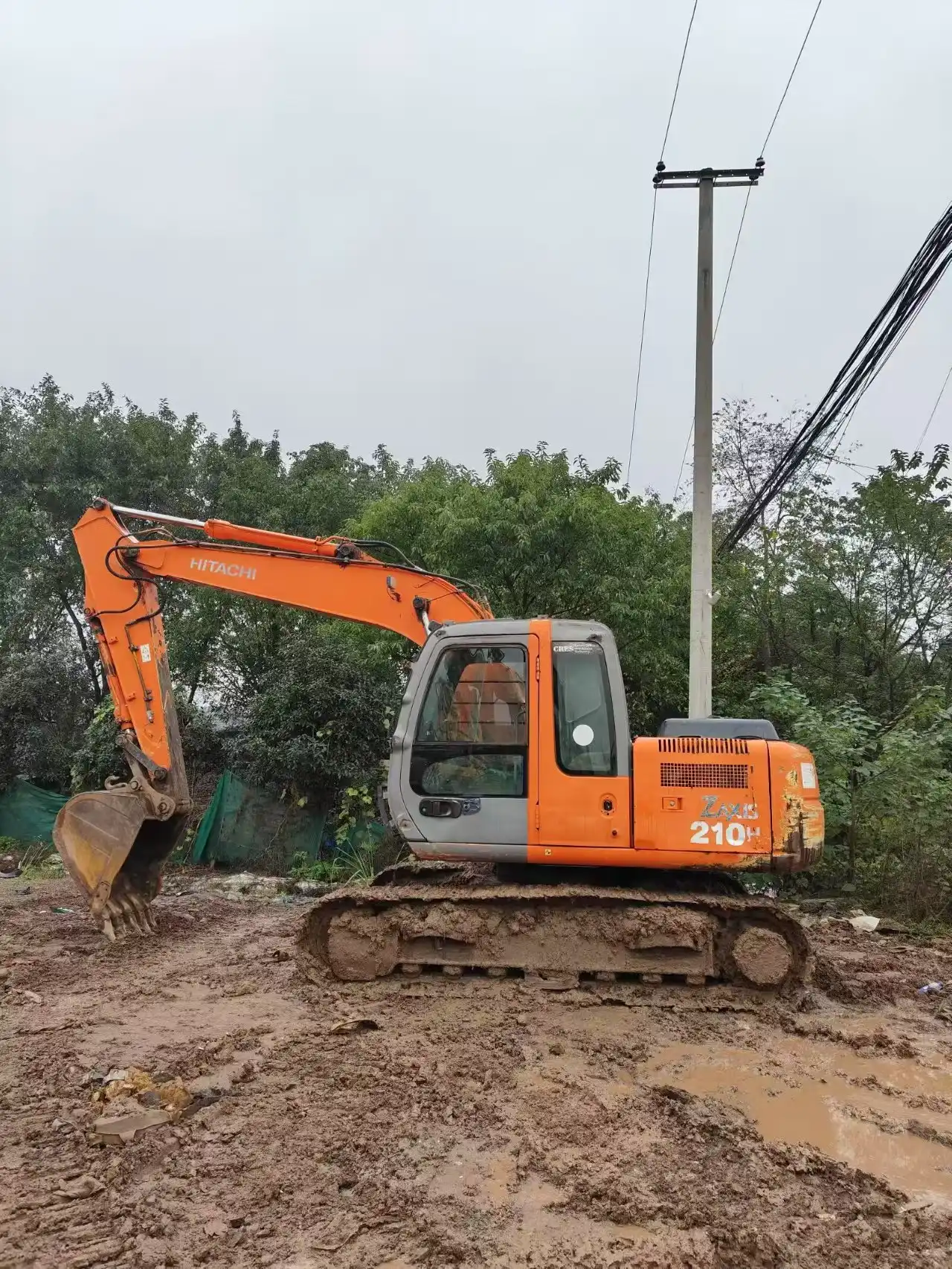 MechLink:2015 Hitachi ZX130H รถขุด