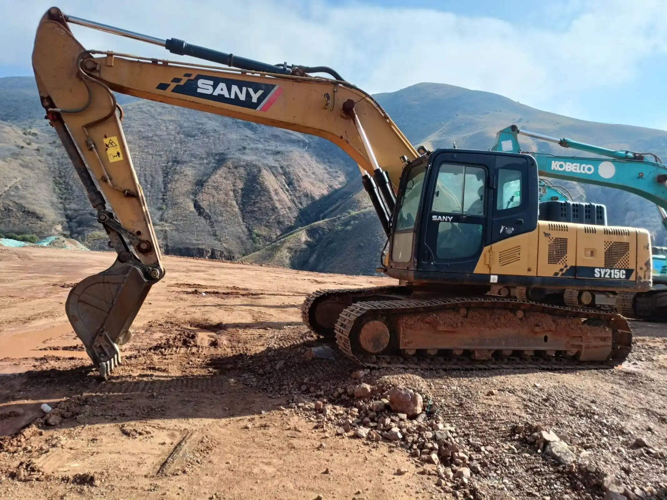 MechLink:2018 Sany SY215 Excavator