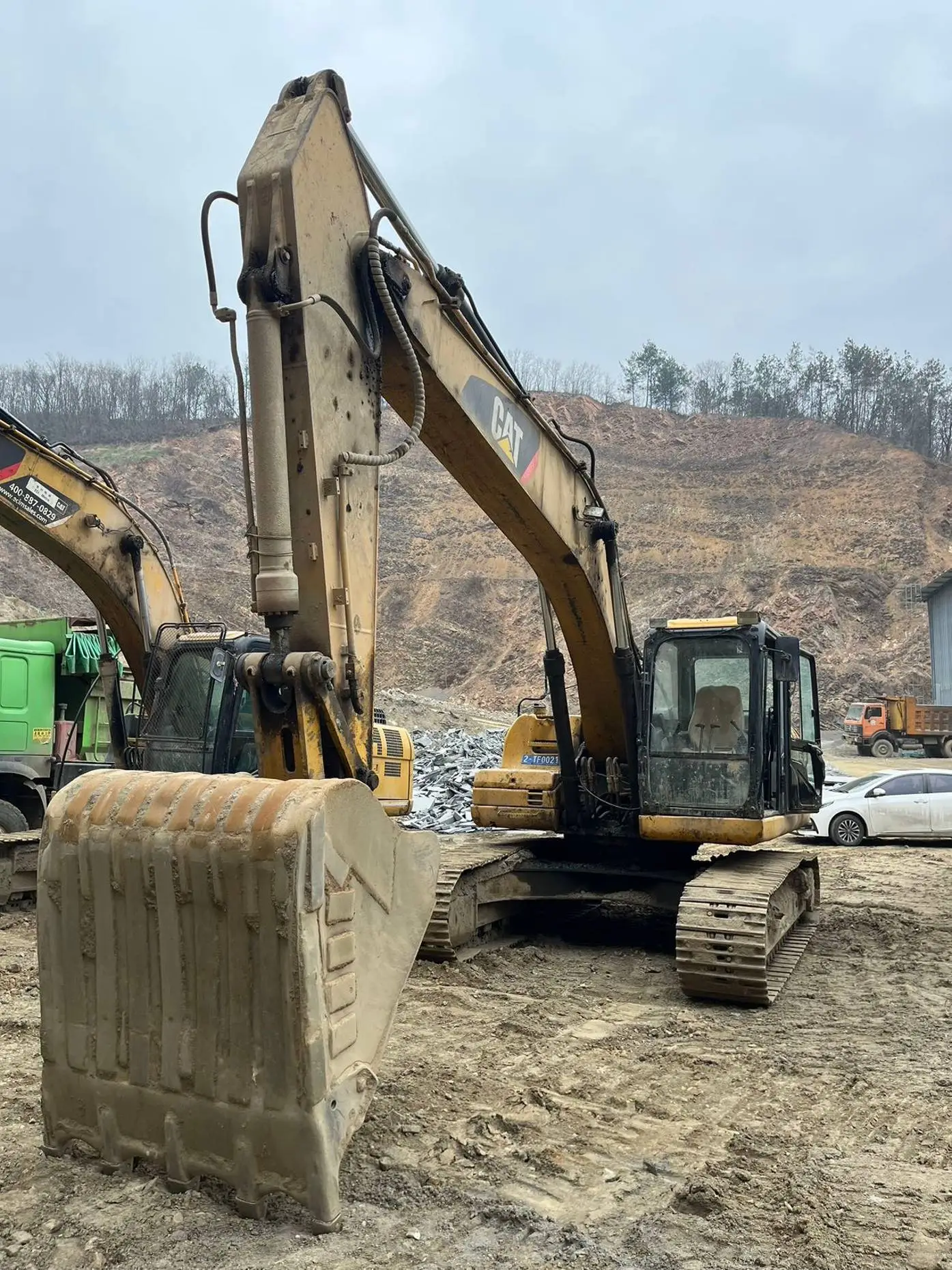 MechLink:2010 Caterpillar 323D Excavator