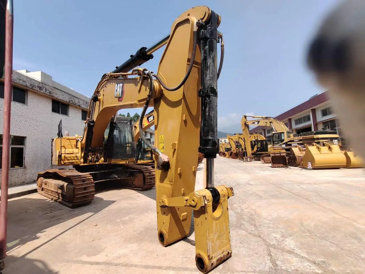 MechLink:2021 Caterpillar 350 Graafmachine