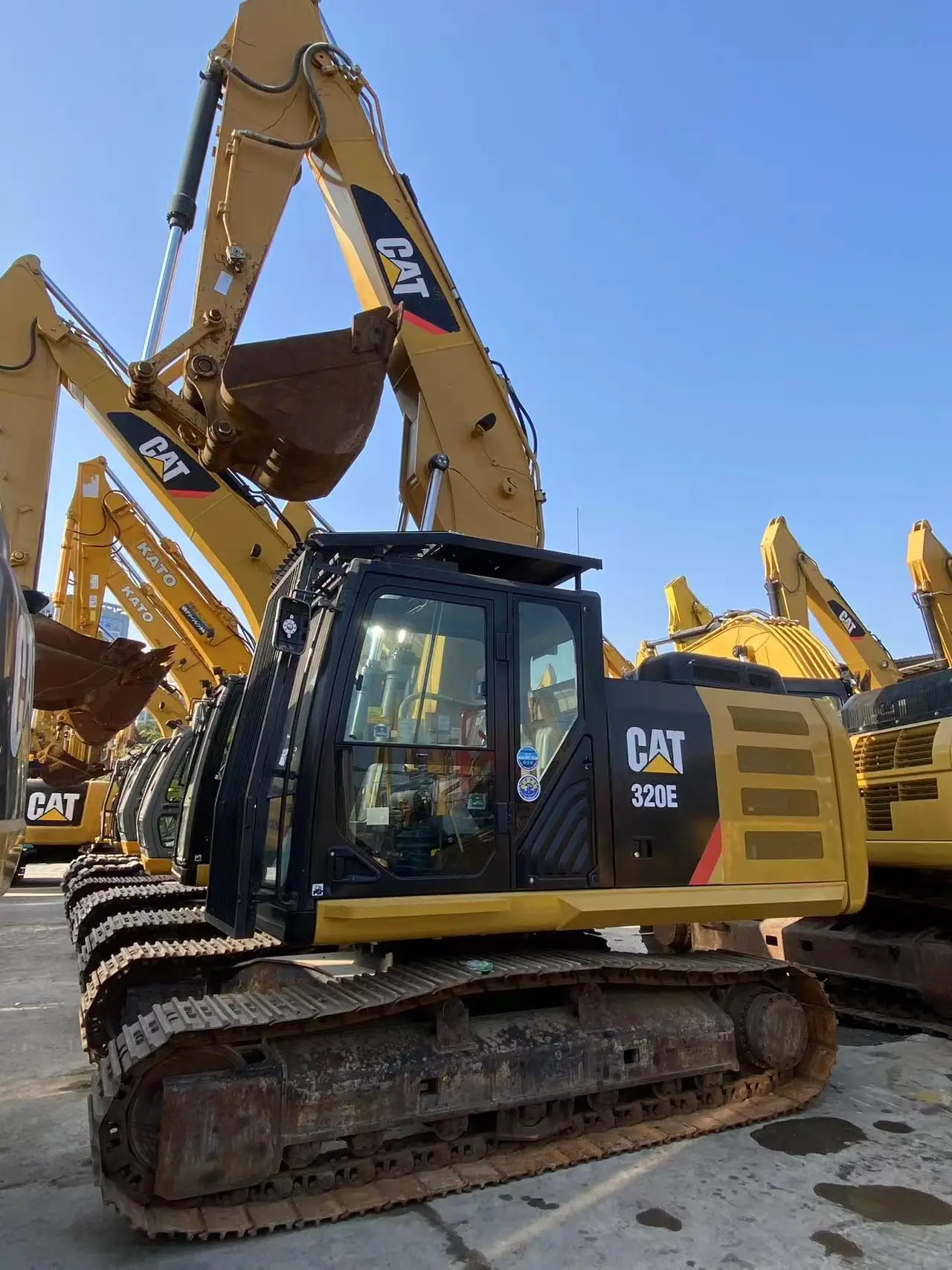 MechLink:2017 Caterpillar 320E Bagger