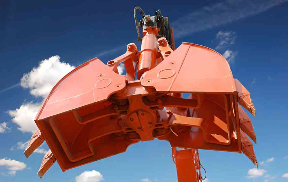 Exploring the different types of clamshell buckets & advantages - MechLink