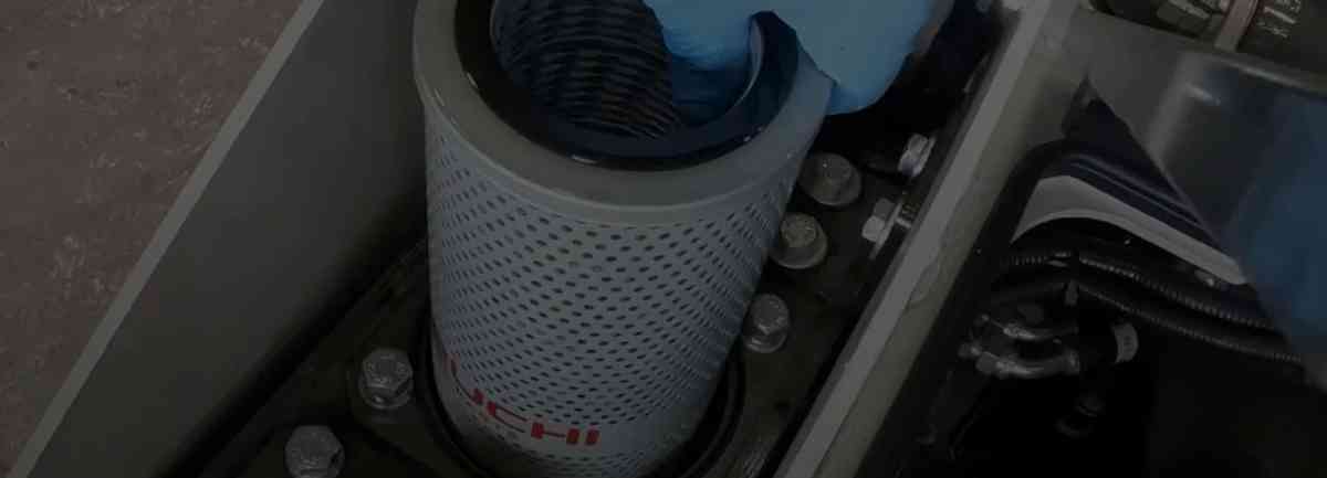 Clogged hydraulic filter symptoms and causes