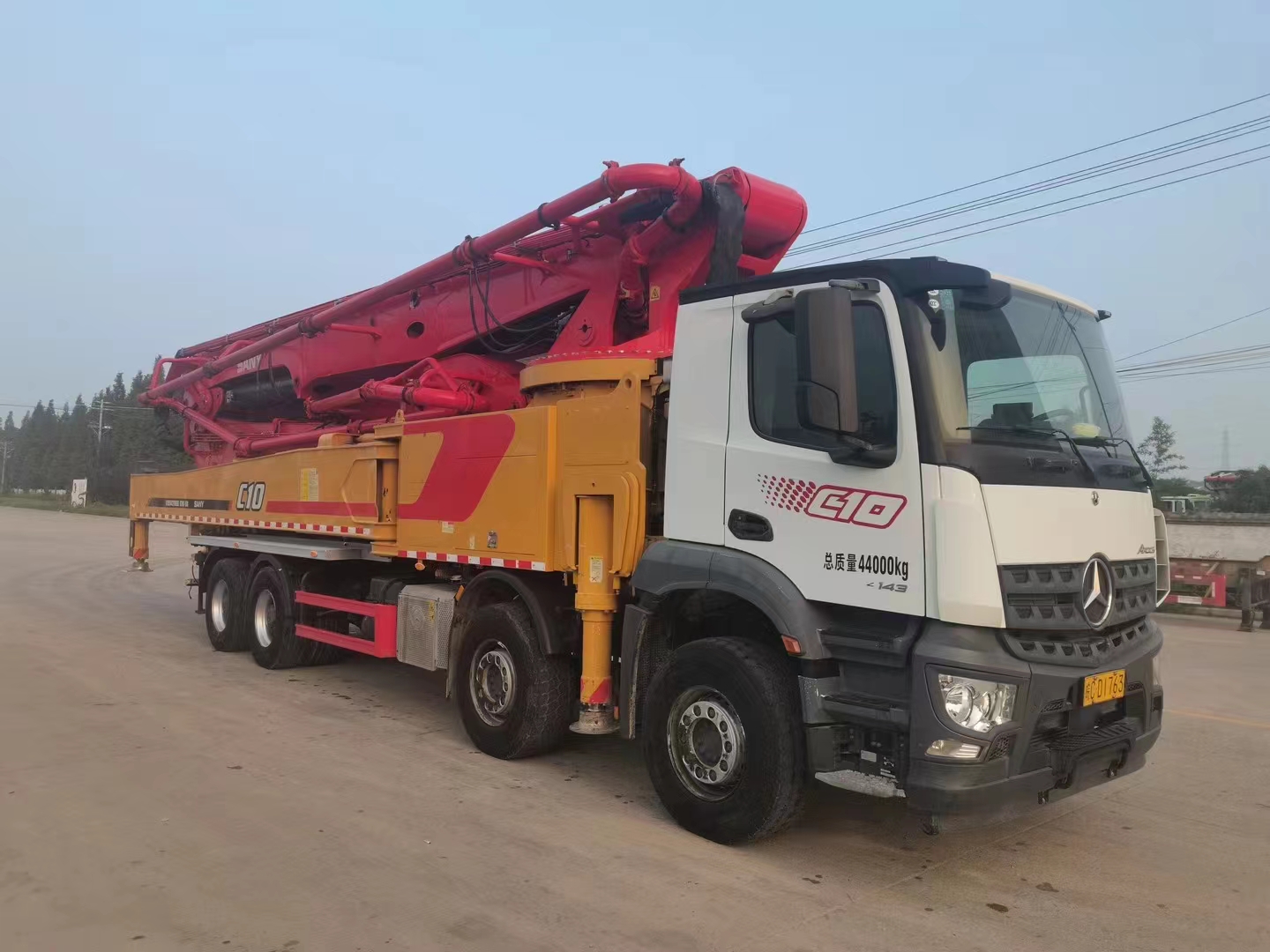 used-concrete-pump-trucks-for-sale