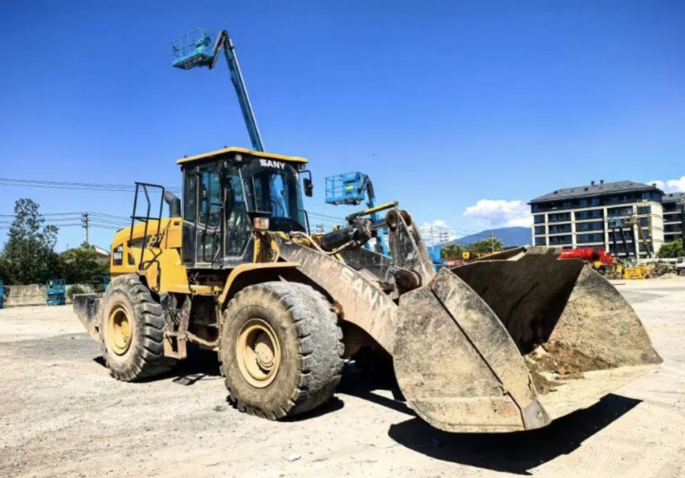 wheel-loader-mechlink-equipment-for-sale-outdoor