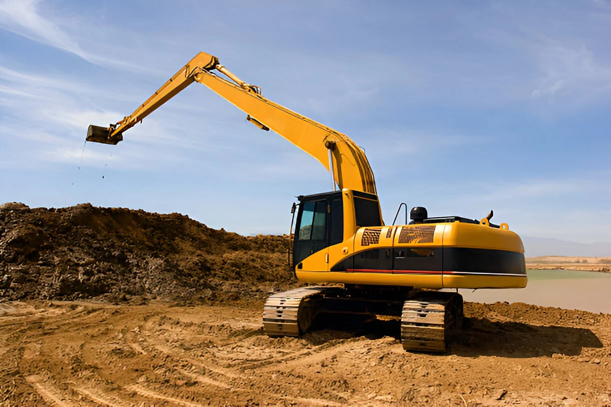 Mechlink:The evolution of long reach excavators: from early models to modern machines