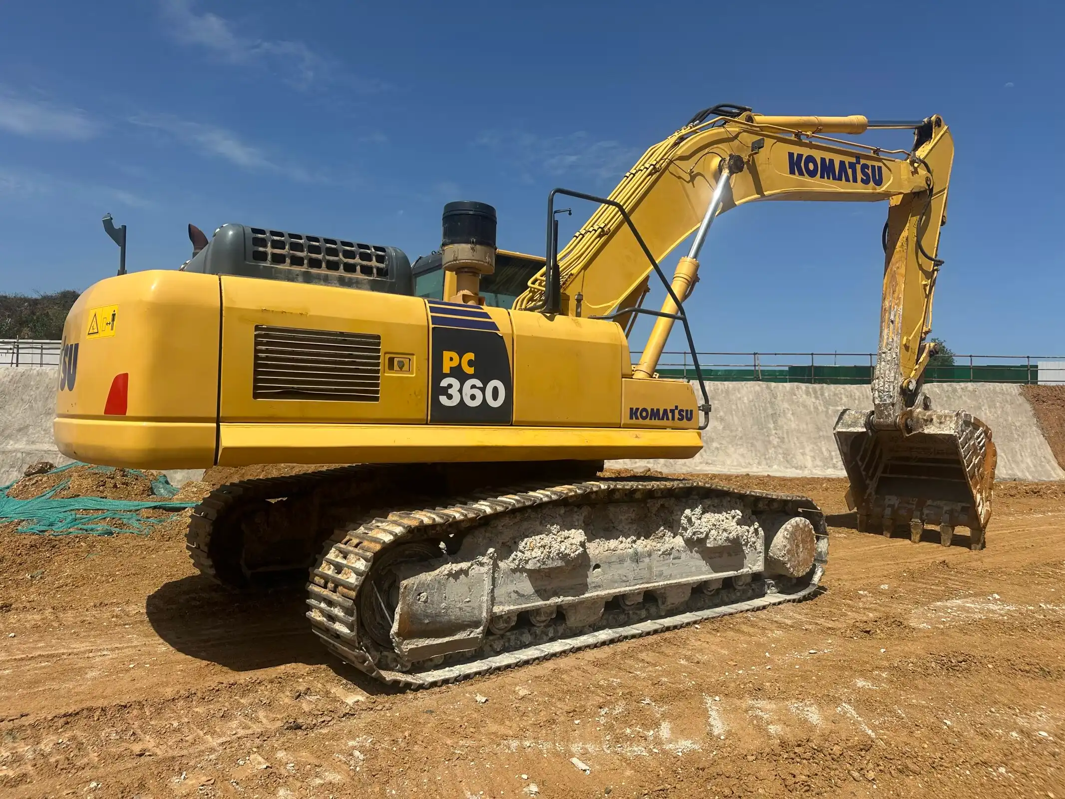 Mechlink:Excavator komatsu an examination of lifting capabilities