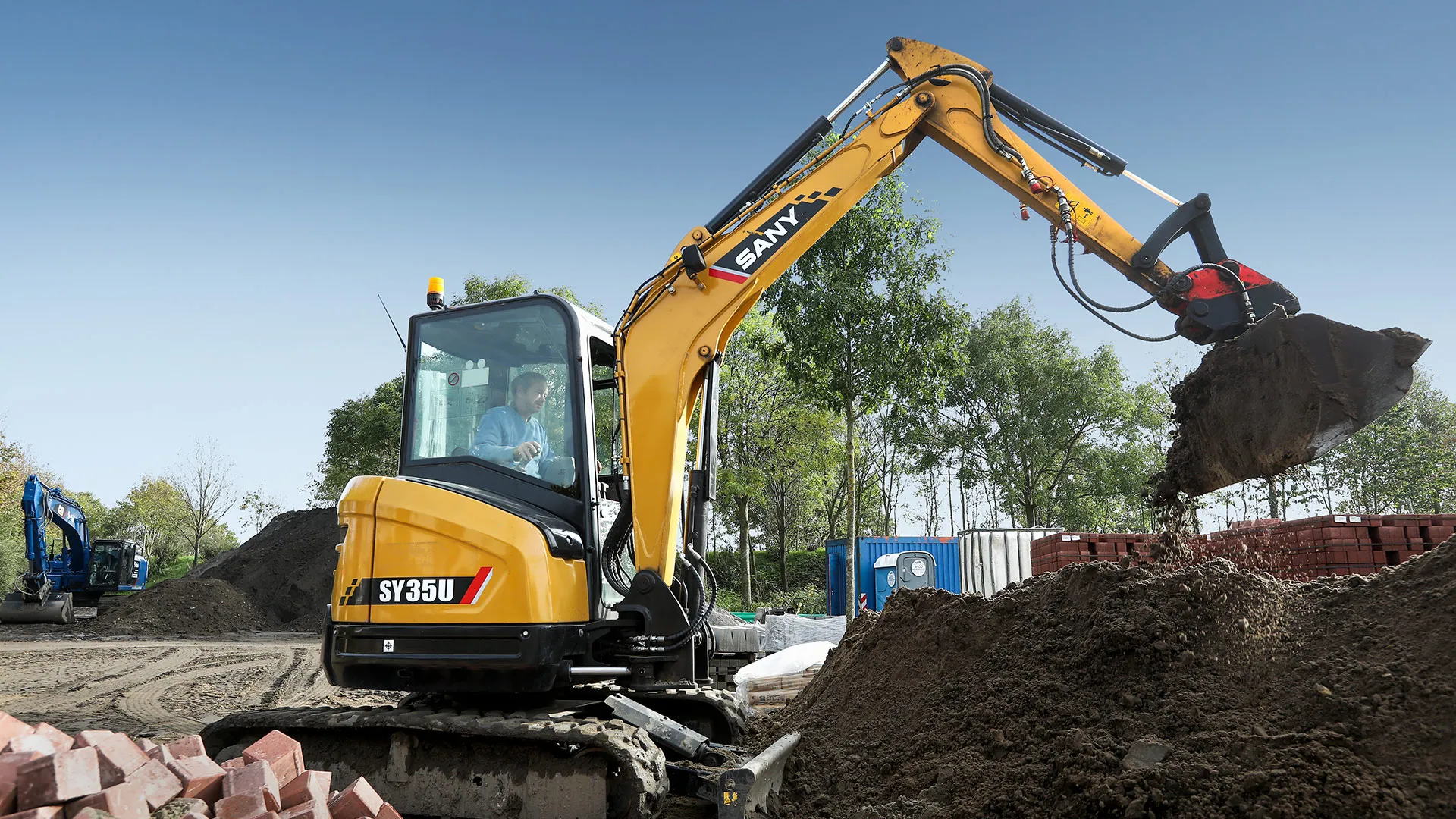 Mechlink:Mini excavator machine the evolution and what's next