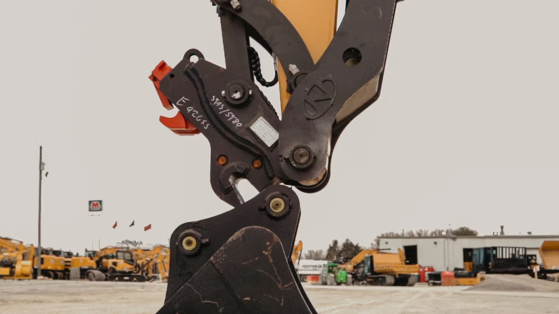 Mechlink:Quick couplers for excavators: a game changer for attachment efficiency